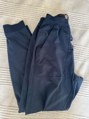 lululemon Men's Dark Navy Jogger pants